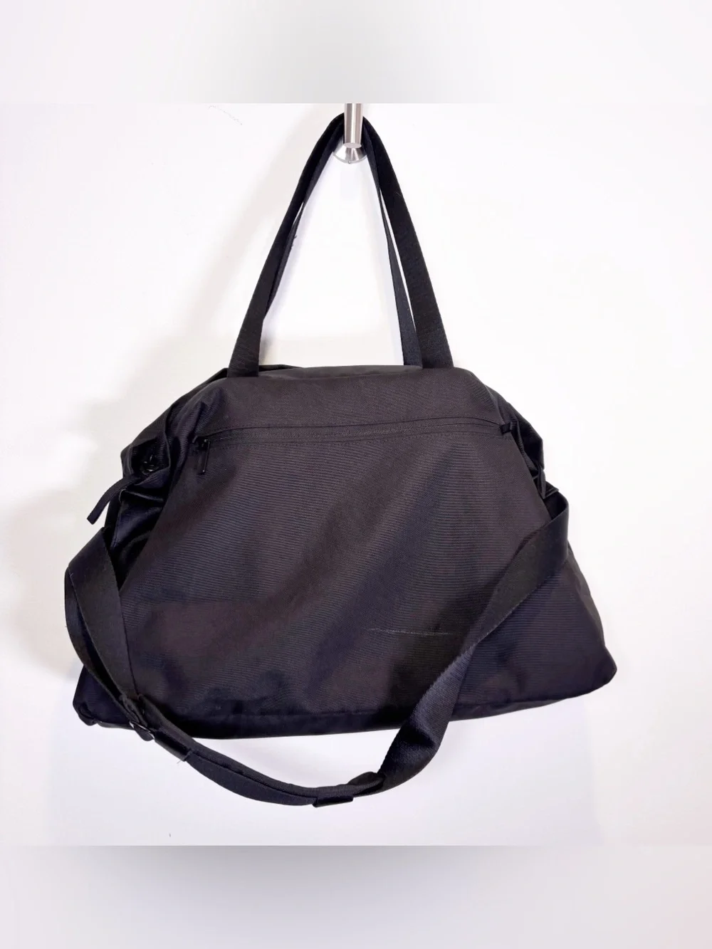 Everlane Black Duffel Bag